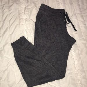 Old Navy Active heather gray joggers